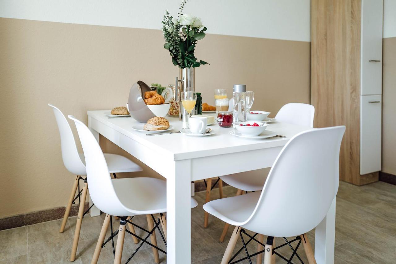 Doppelzimmer 150 M Zur Ta Hamelin Ngoại thất bức ảnh